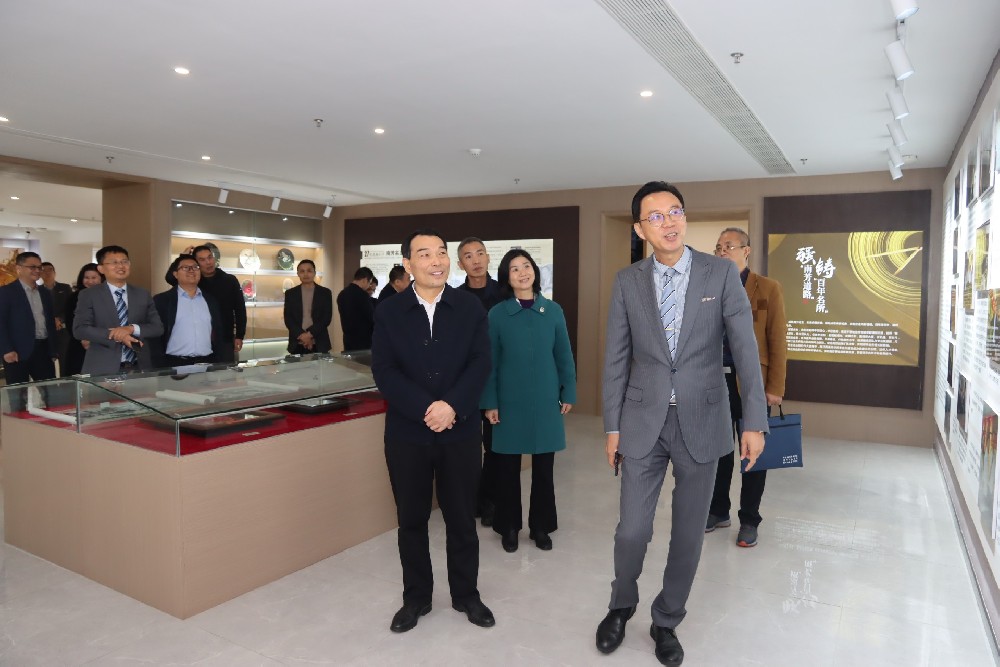 赣州市委副书记、统战部部长熊运浪到南芳所走访调研