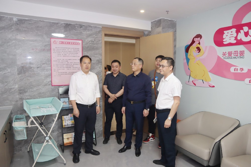 赣州市总工会党组成员、副主席何敏一行到所调研指导