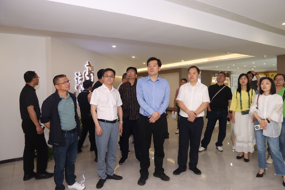 上饶市总工会考察团一行到南芳所参观调研工会工作