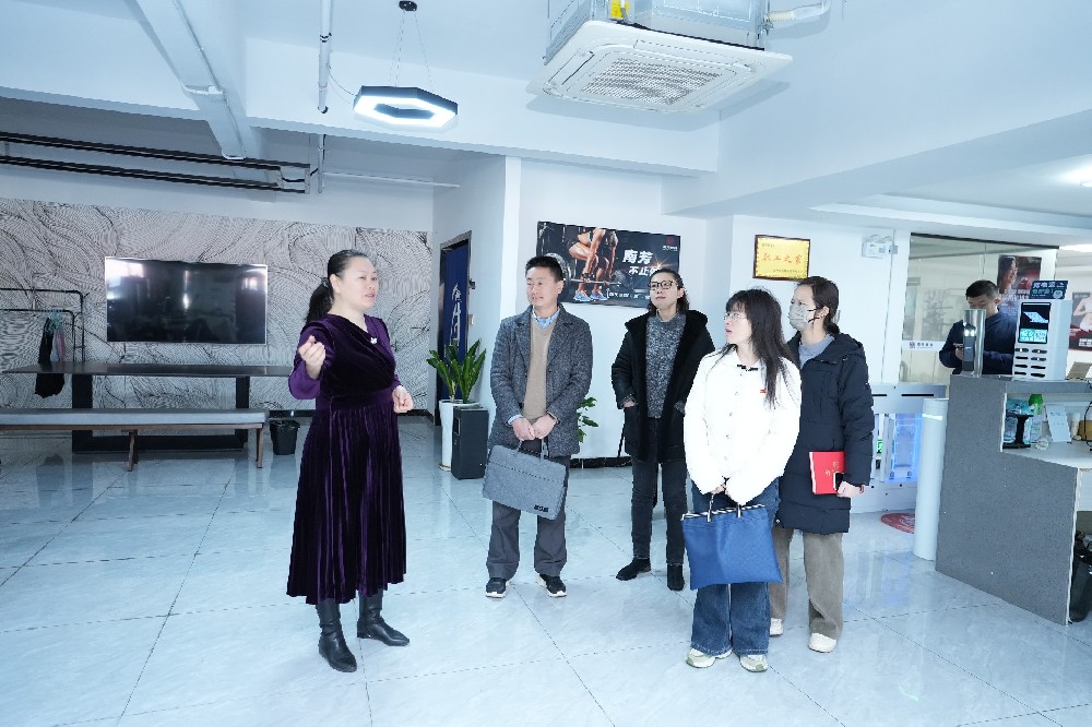 赣州市财政局一行到南芳律所参观座谈