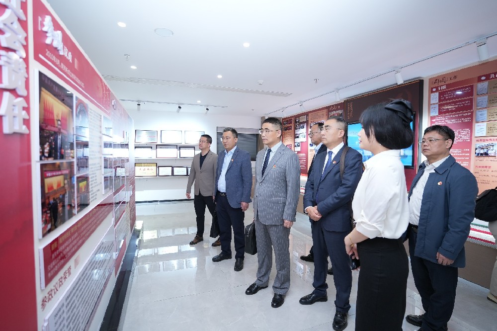 杭州市律师协会一行到南芳律所调研交流